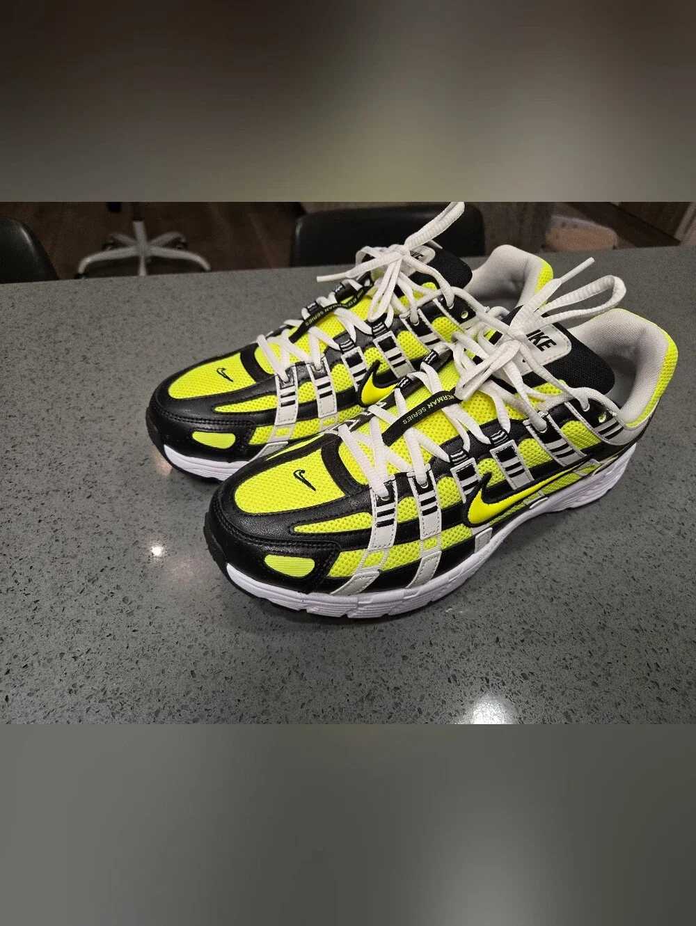 Nike Men’s Lemon Venom Rare Athletic Shoes - Neon Yellow / Black / White New